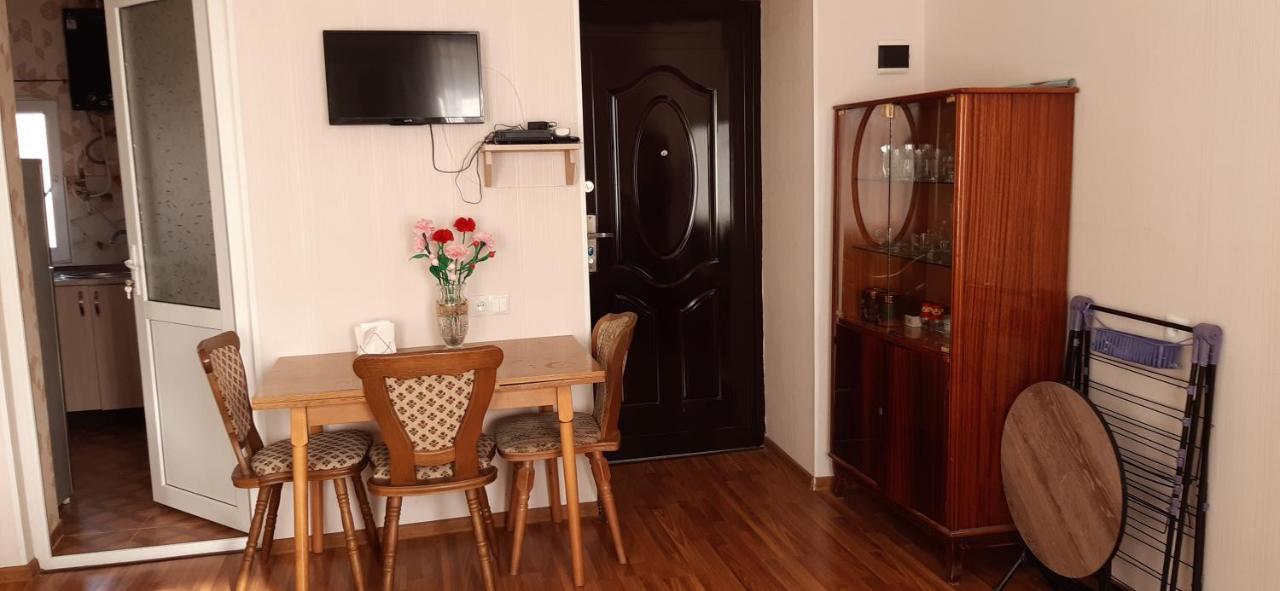 Tamara'S Apartament In Avlabari Tbilisi Exteriér fotografie