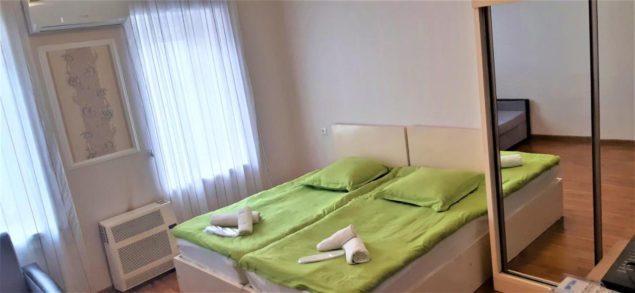 Tamara'S Apartament In Avlabari Tbilisi Exteriér fotografie